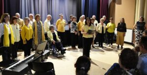 Read more about the article Cloenda coral del Voluntariat pel valencià a Manises